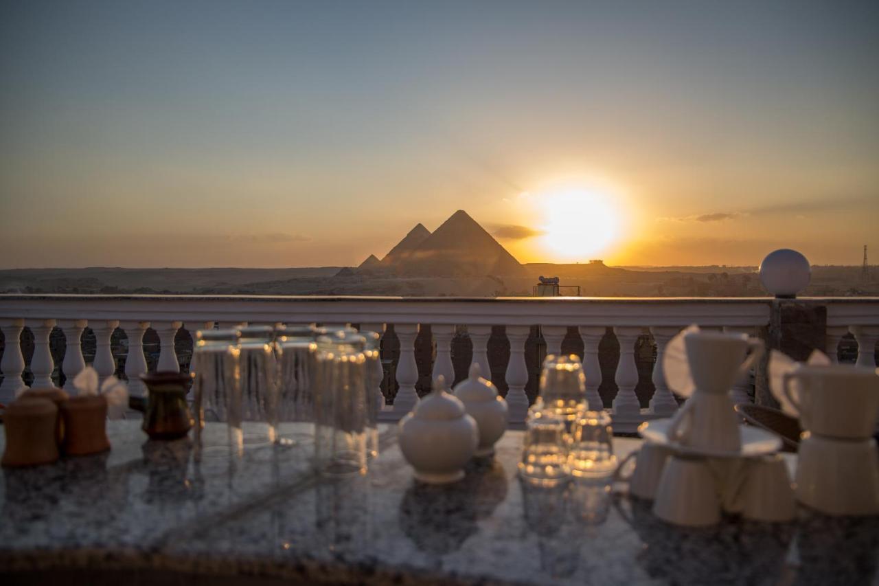 Heru Pyramids View Hotel Kairó Kültér fotó