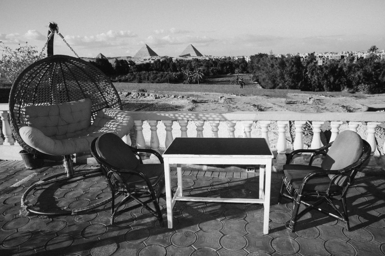 Heru Pyramids View Hotel Kairó Kültér fotó